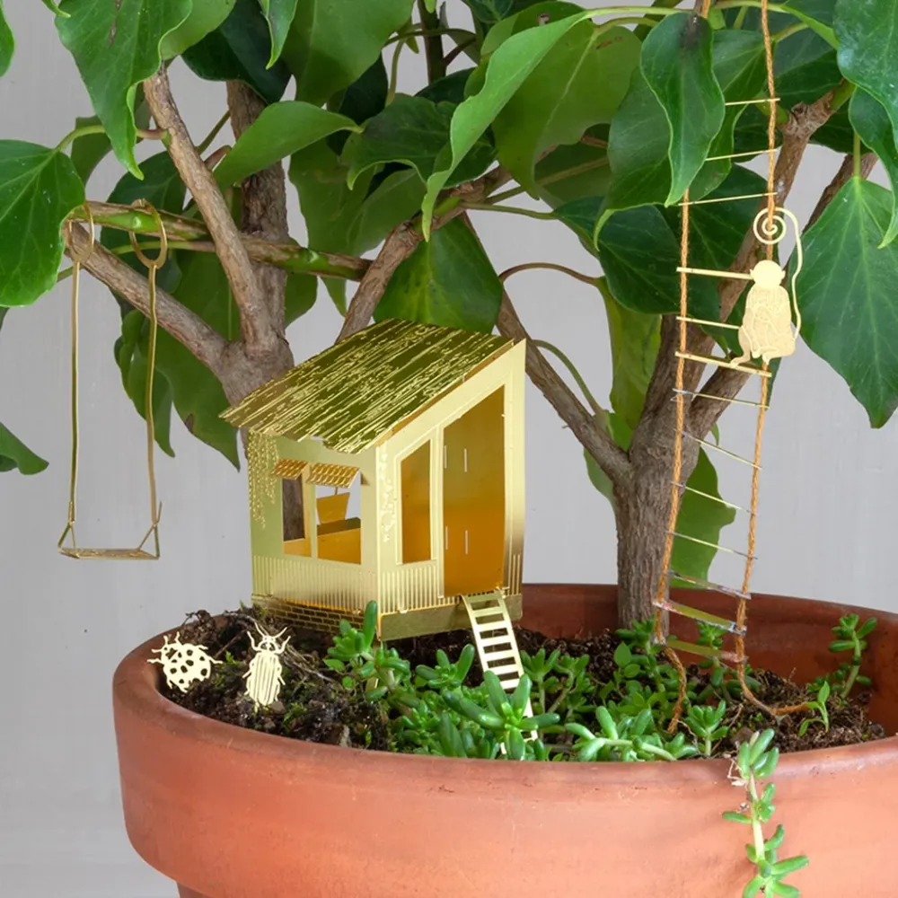 Mini træhus | DIY sæt i messing Botanopia