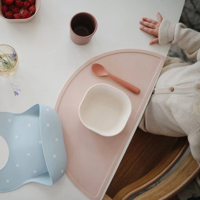 Mushie Silikone bordmåtte Pink Confetti