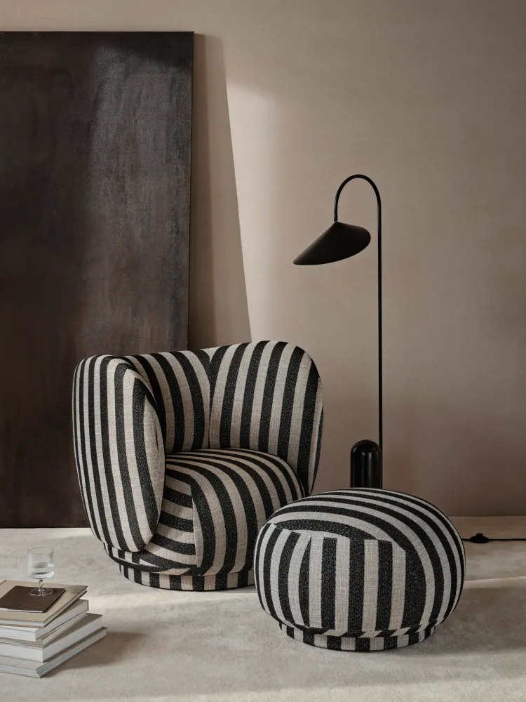 Space-Saving Corner Rico Pouf - Louisiana - Sand/Black