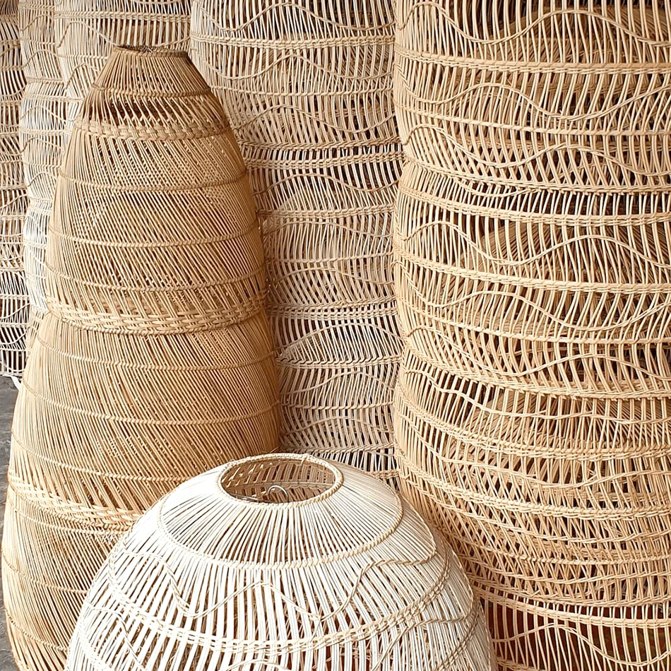 STOR APOLLE RATTAN LAMPE