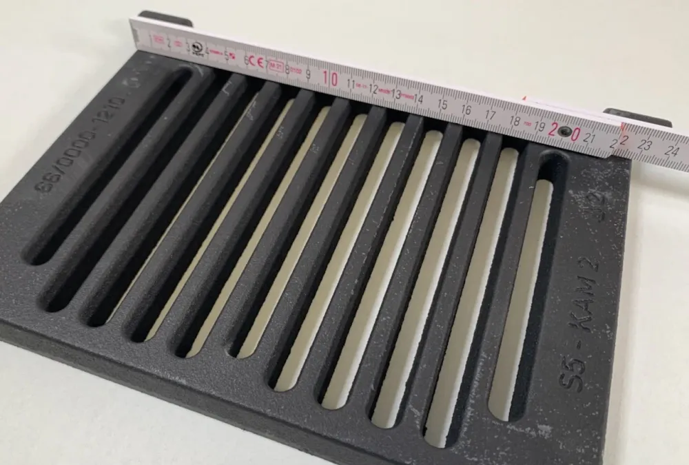 Ovn rist 17,5 x 23 cm som en sammenfoldning til foldning af skorstenstativet