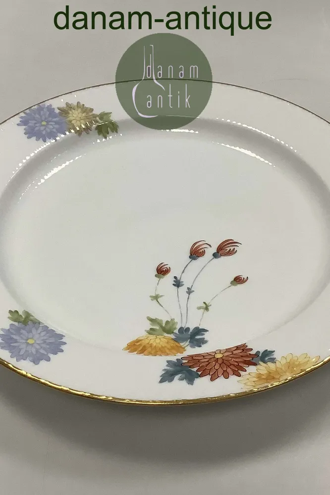 Royal Copenhagen Stel No 93 Hvid Halvblonde m. Blomster og Guldkant Rundt Servingsfad 35,2cm / 13.86 inch