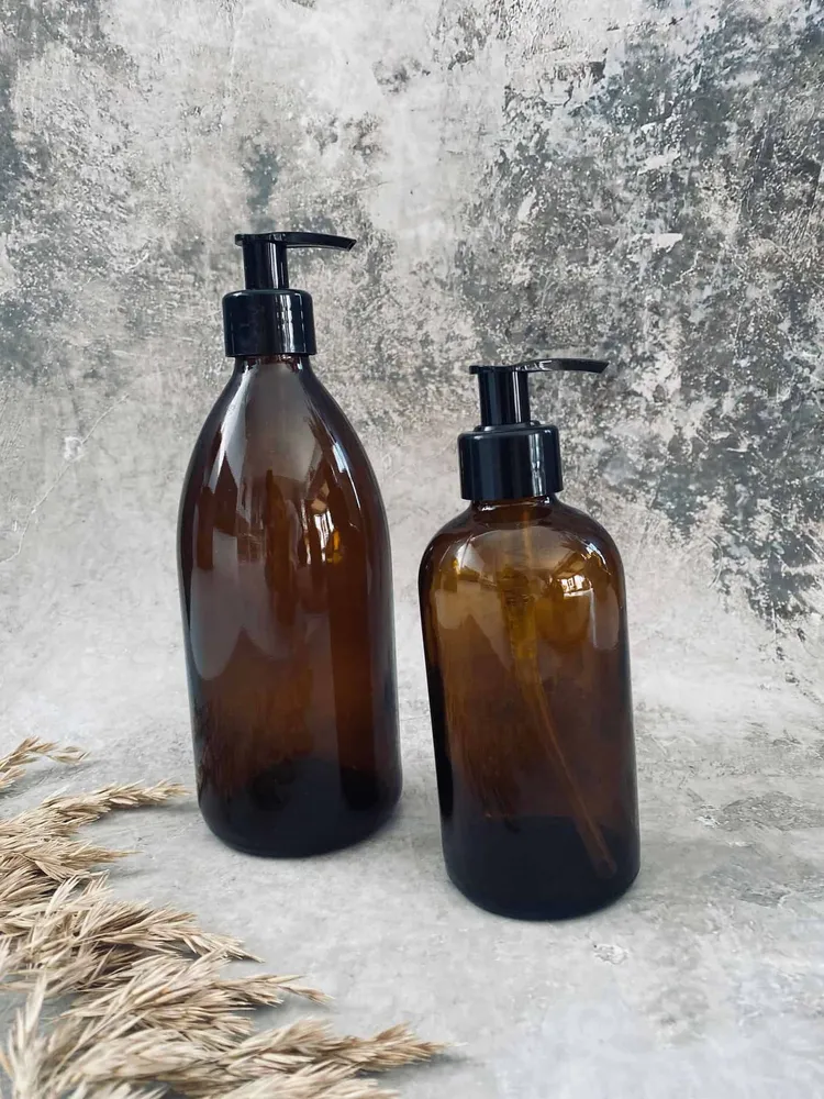 Genbrugsflaske med pumpe – 250 ml – Brunt glas