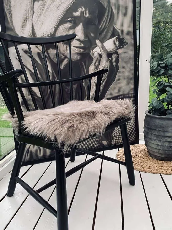 Sædeskind i lys mocca lammeskind