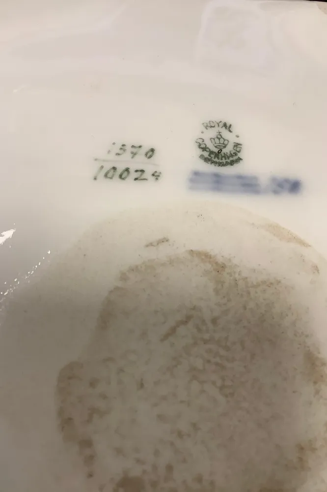 Royal Copenhagen / Kgl. Porcelæn Skærsommernatsdrøm Gammel Salatskål No 1370 / 10024