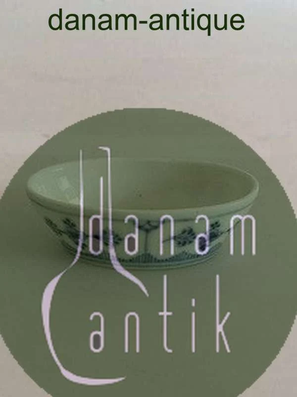 Royal Copenhagen Musselmalet Riflet Ovalt Saltkar No. 2128