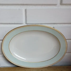 Bing & Grøndahl. Strauss, Fad ovalt 24,5 cm. #18