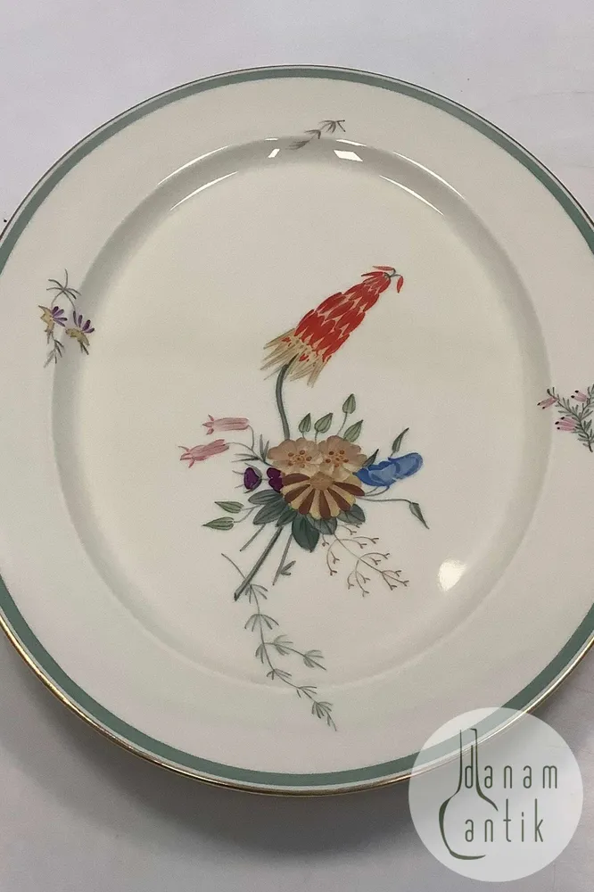 Royal Copenhagen Stauder Ovalt fad No 9584