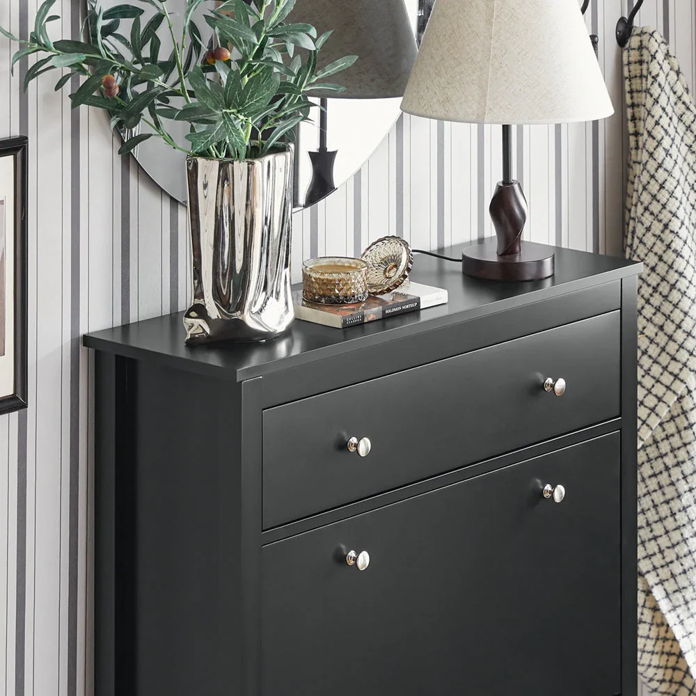 Skab orden og stil med dette rummelige skoskab, L80xB25xH108 cm, midnight
