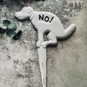 Skilt i støbejern - pooing "No!"