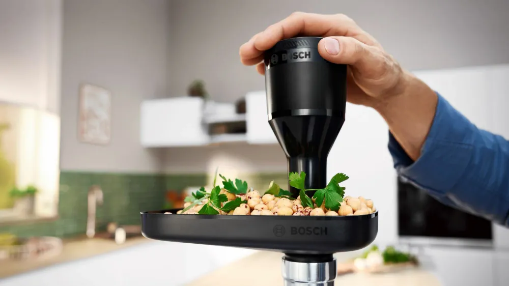 Bosch Serie 4 MFWS420W kødhakker 1300 W Pearl