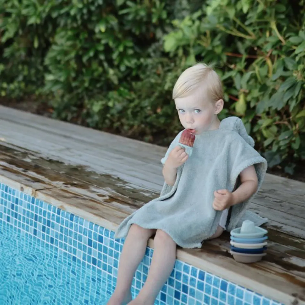 Mushie Cambridge Navy Toddler Ice Pop Tray