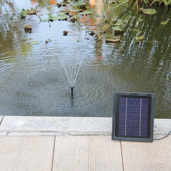 Solcellepumpe 250 med springvand og led lys