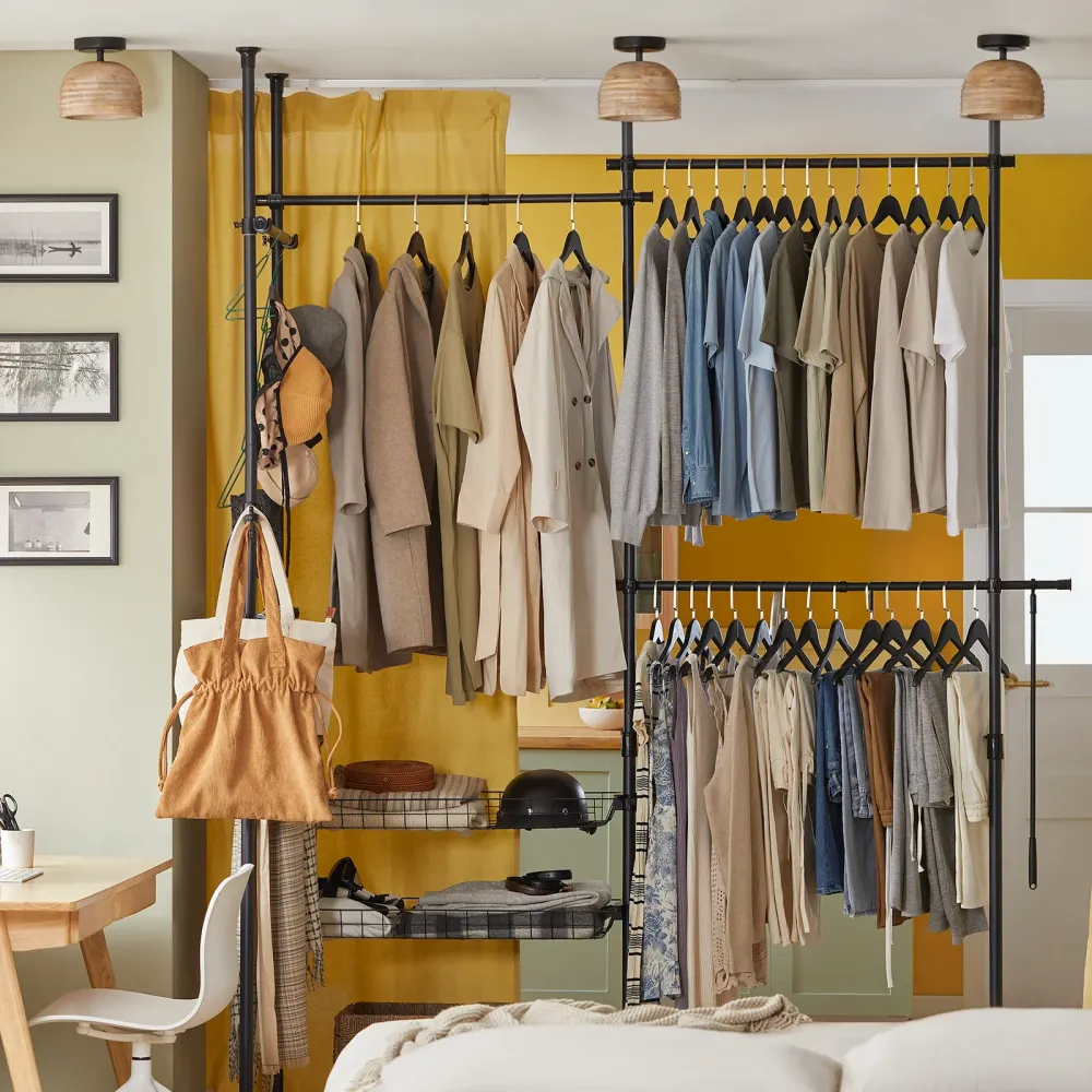 Walk closet - garderobestativ, tøjstativ, højde og længde modifiable