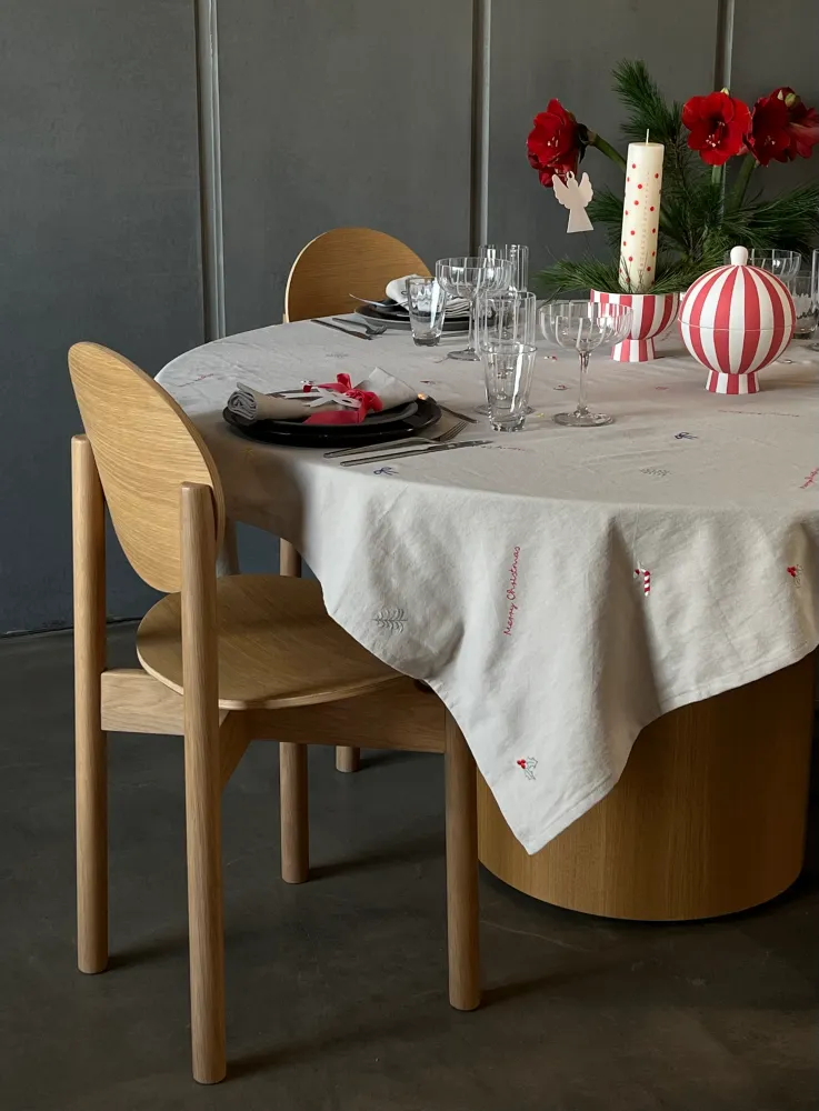 Christmas Tablecloth - 160x160 cm