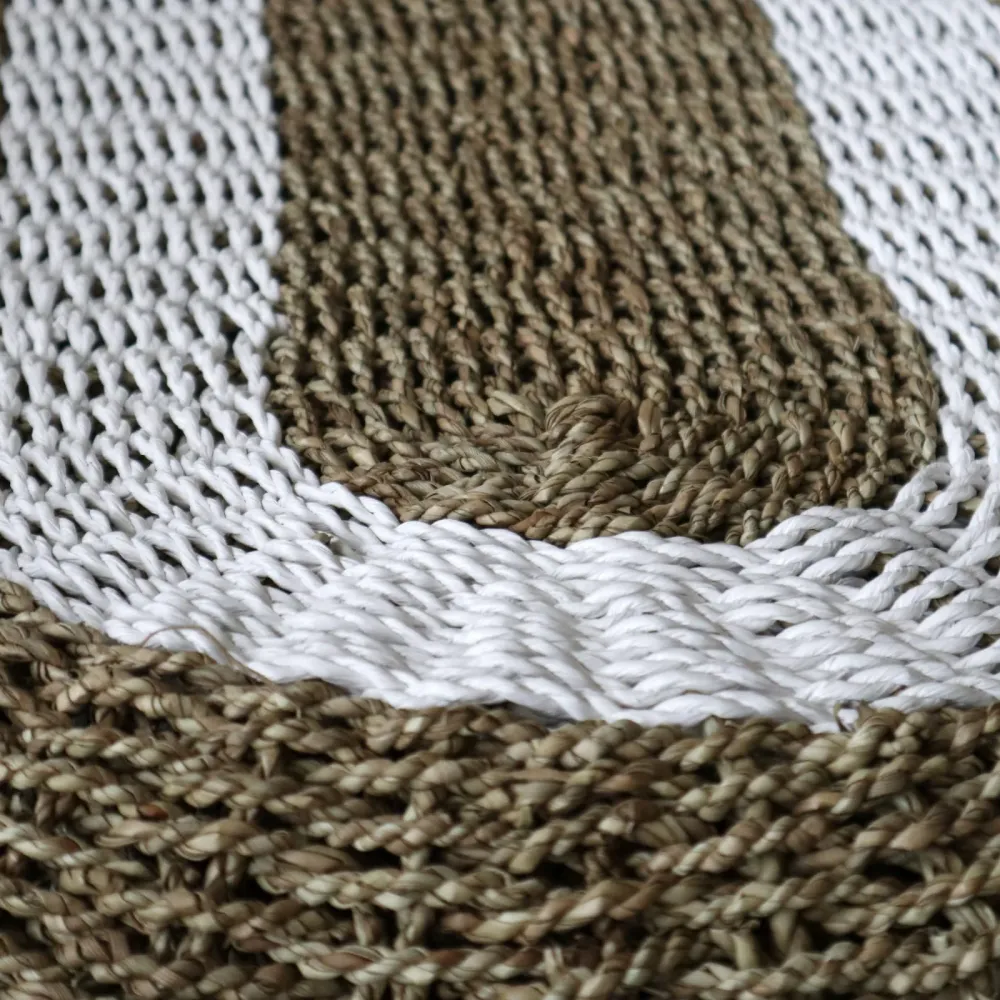 Sømgræs Tæppe Oval Hvid Og Tan 60x120 cm