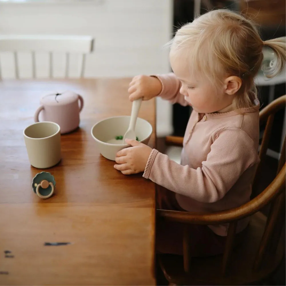 Mushie skåle til børn, runde, lyseblå