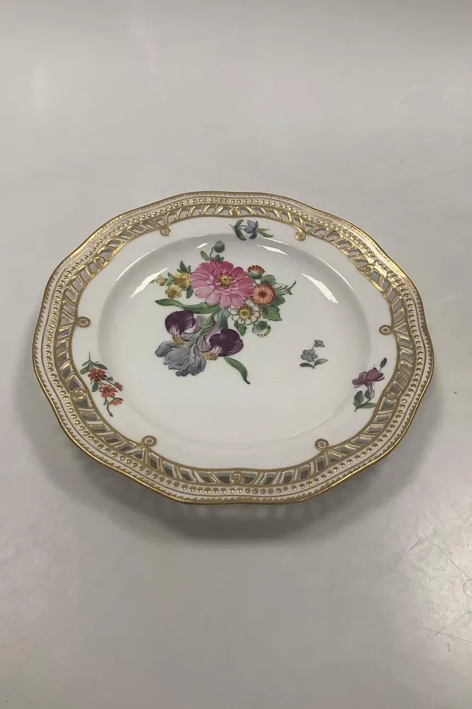 Sæt på 8 Royal Copenhagen Flora Danica Tallerkener med Blomster No 213/3584