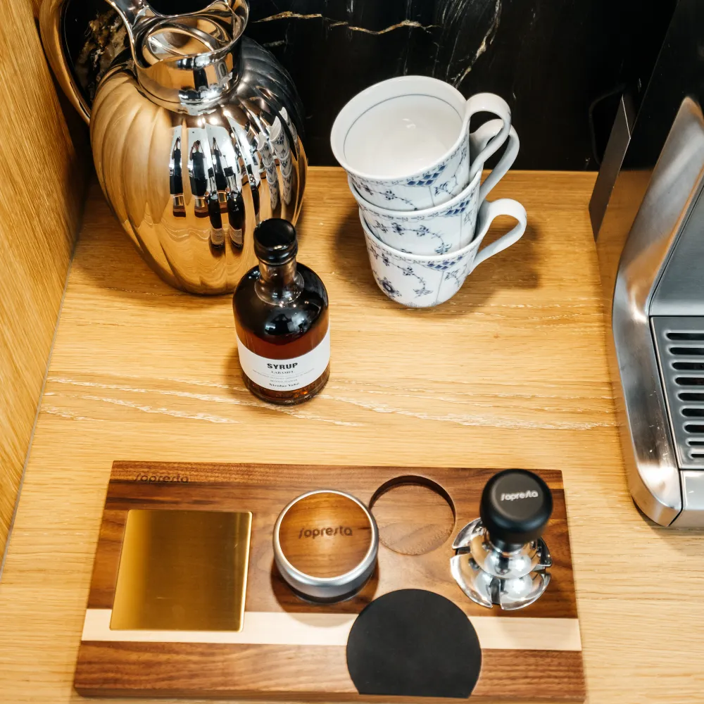 Sopresta Premium 54mm Kalibreret Tamper med Leveler (Passer til Sage Barista serien)