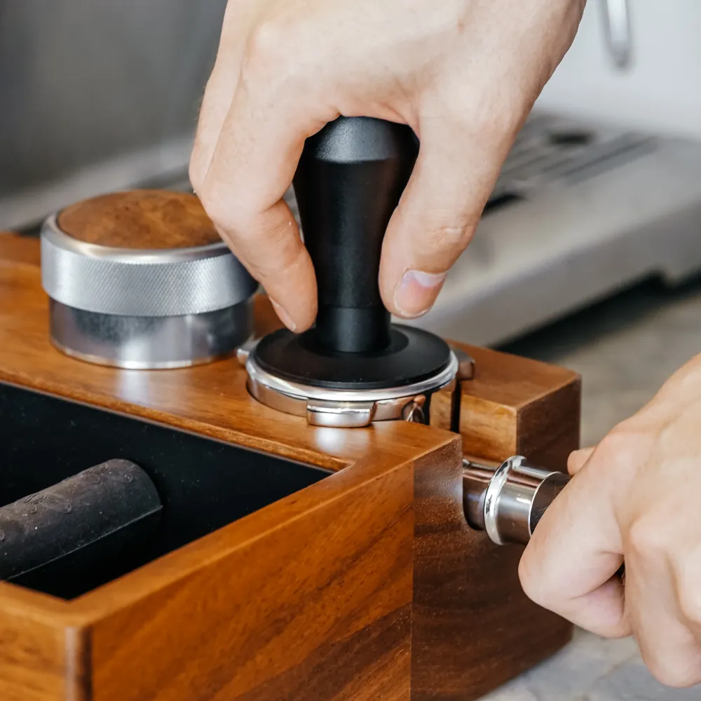 Sopresta Premium Kalibreret Tamper med Leveler 54mm (Passer til Sage)