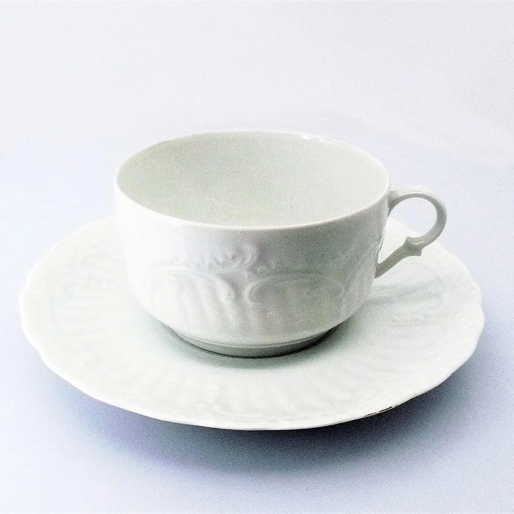 12-delt testel i Limoges porcelæn Frankrig -2001-