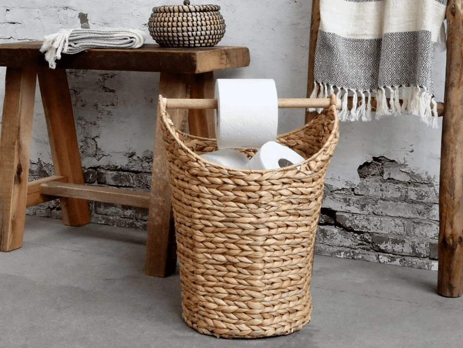 Kurv m. toiletpapirholder – Lys Natur