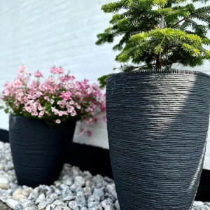 Krukke i plast - Vandret mønster - Koks H 60 cm