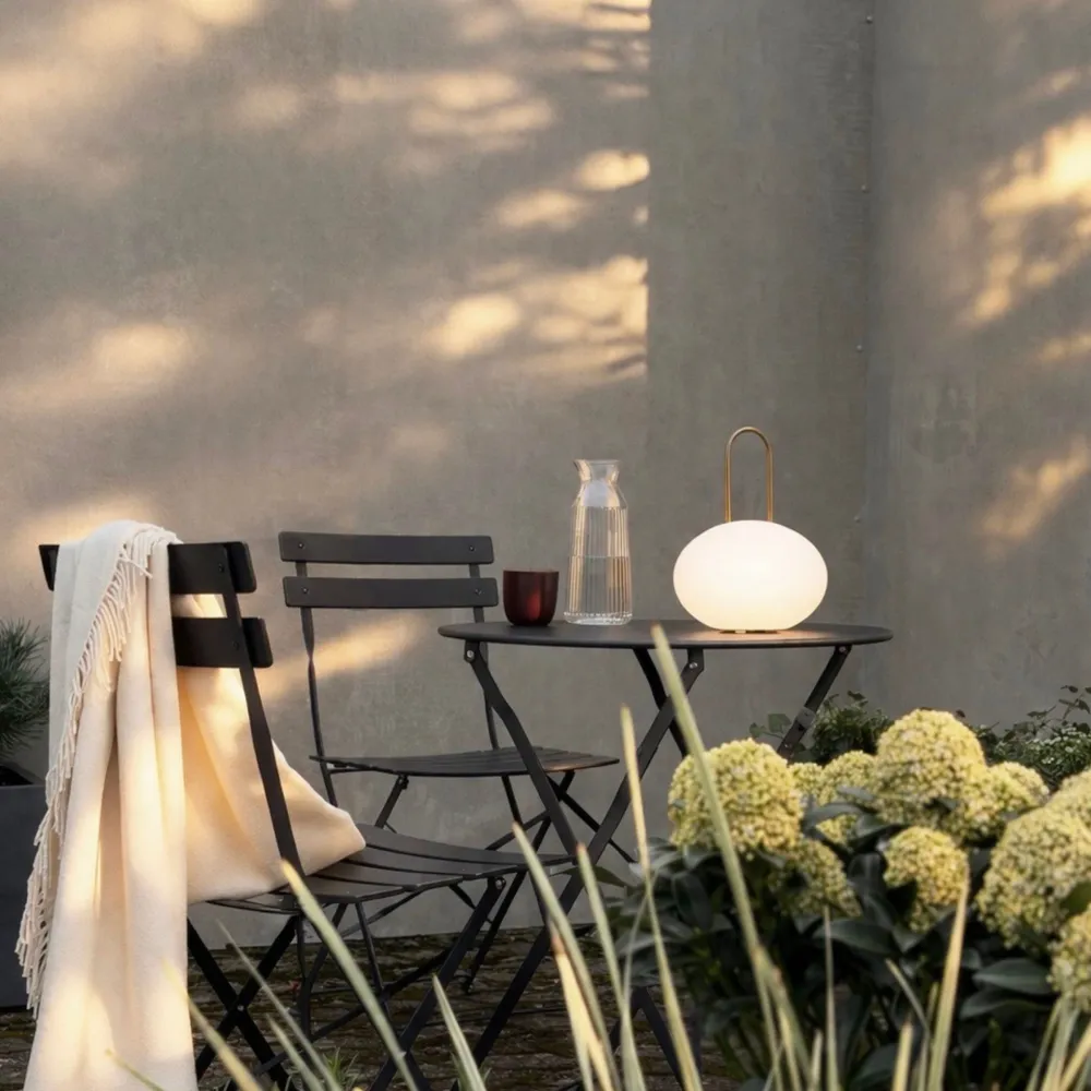 Ellipse LED Lanterne