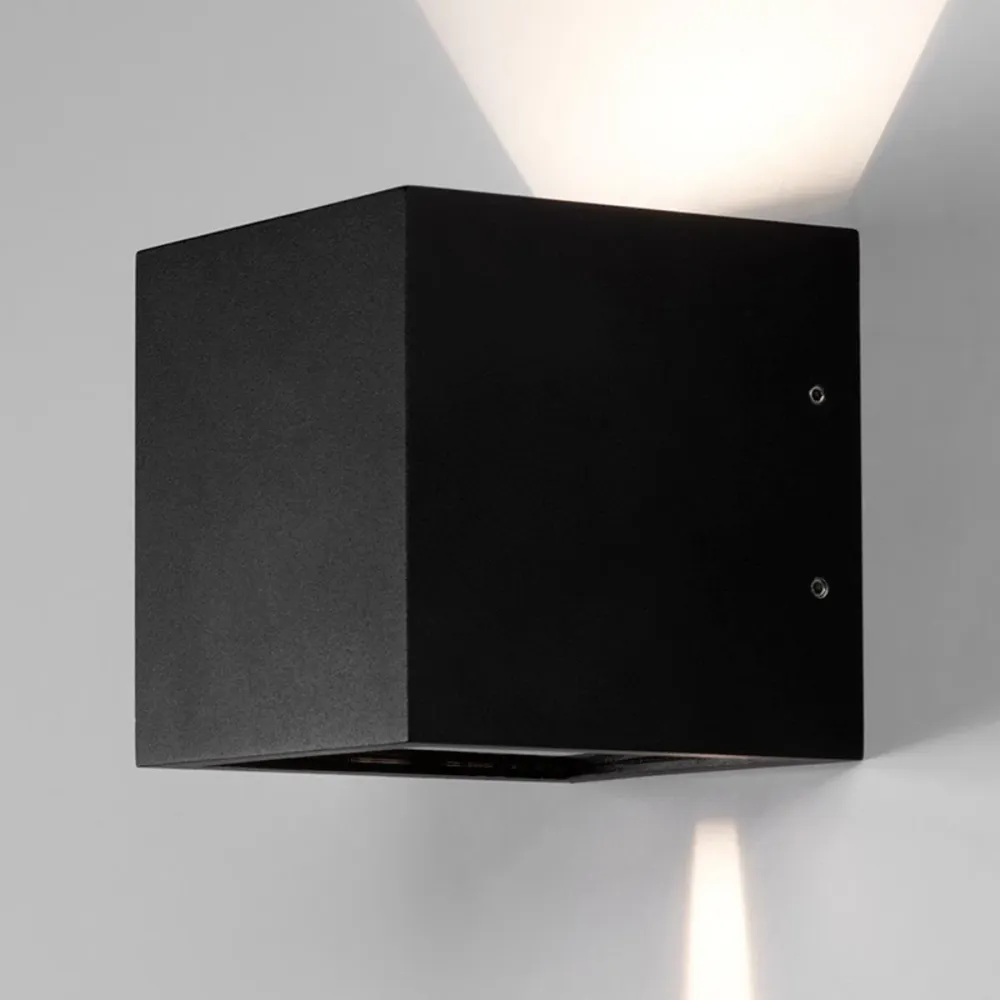 Light Point Cube XL LED UP/DOWN - Væglampe - Sort