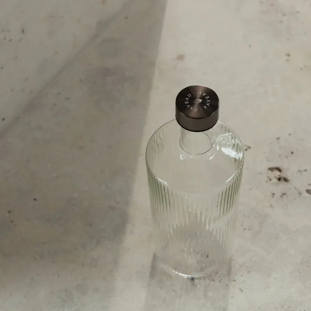 Flaske med låg Mundblæst White