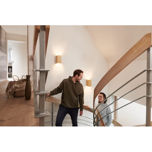 LEDVANCE Wifi SMART+ ORBIS WOOD LED-væglampe 21x11cm i trælook Tunable White 12W / 3000-6500K